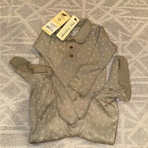 Baby onesie size 6-9 months